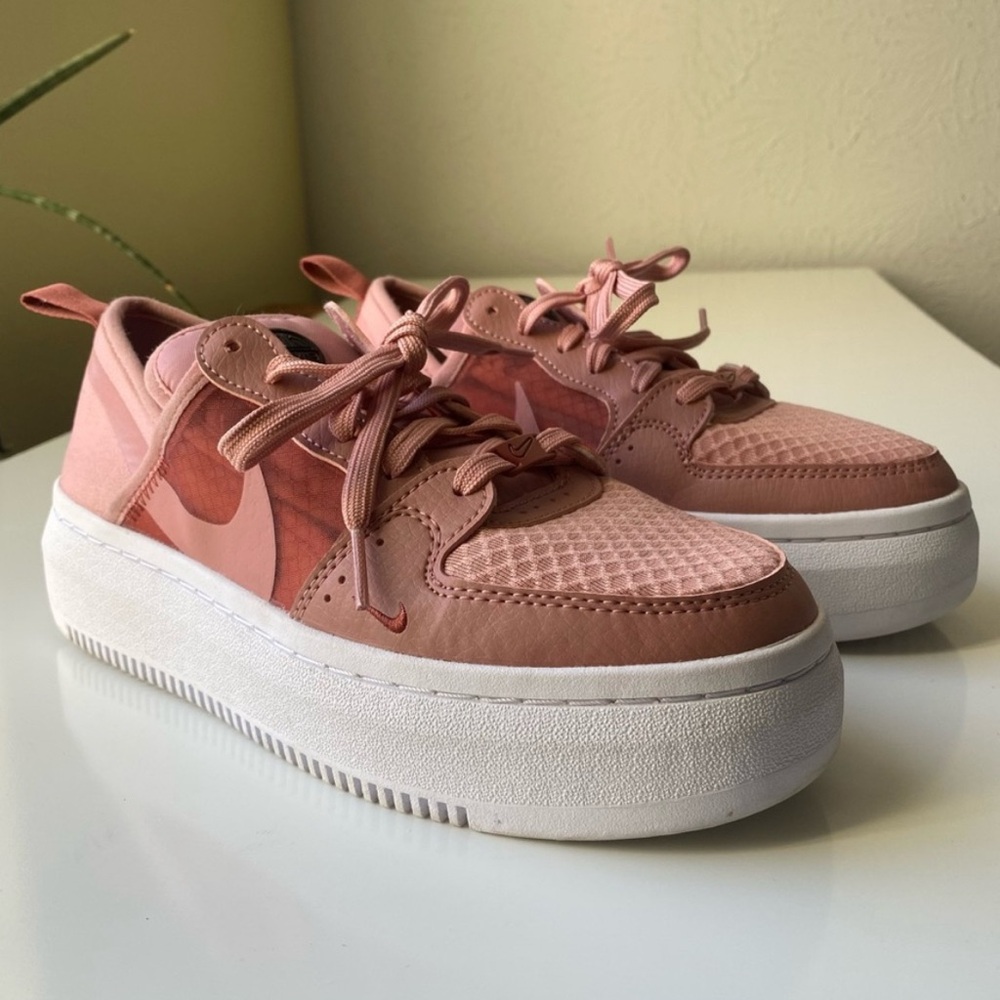 Nike Women’s Court Vision Alta TXT Rust Pink Sneakers size 7.5 - Picture 2 of 4